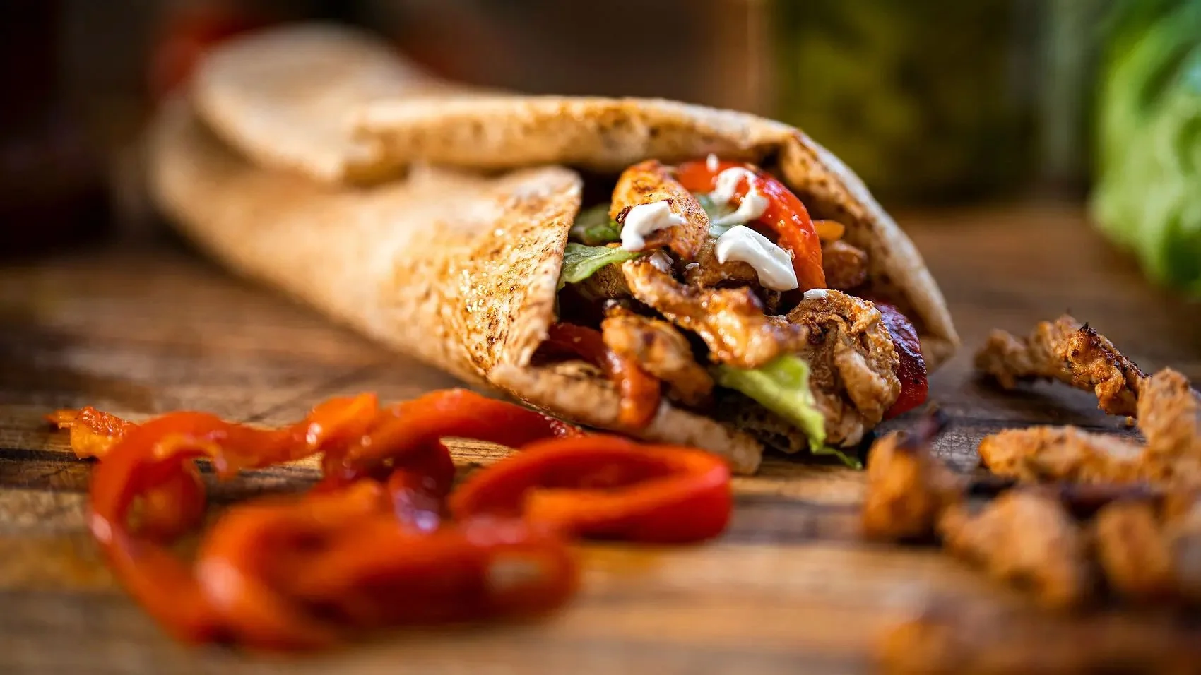 Happy Shawarma Rinjani: Nikmati Rasa Timur Tengah yang Bikin Senyum di Jantung Cilacap